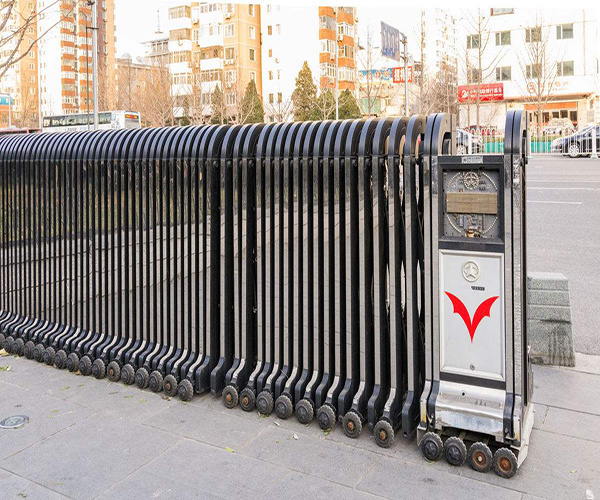 如何保養(yǎng)不銹鋼伸縮門(mén) 不銹鋼伸縮門(mén)報(bào)價(jià)